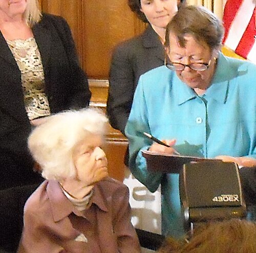 Phyllis Lyon